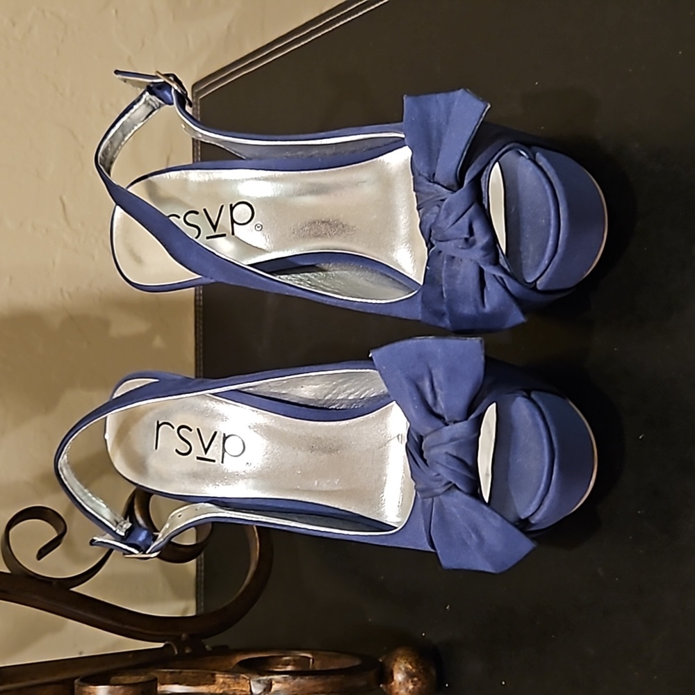 New Navy Platform High Sling-back Heels, Size 5.5 by RSVP